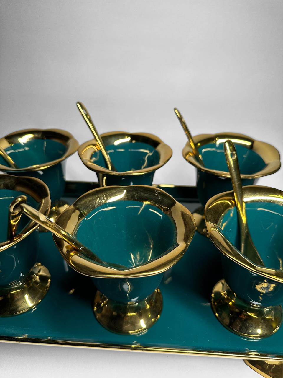 Royal Dessert Set - Ice cream cups with spoons and tray