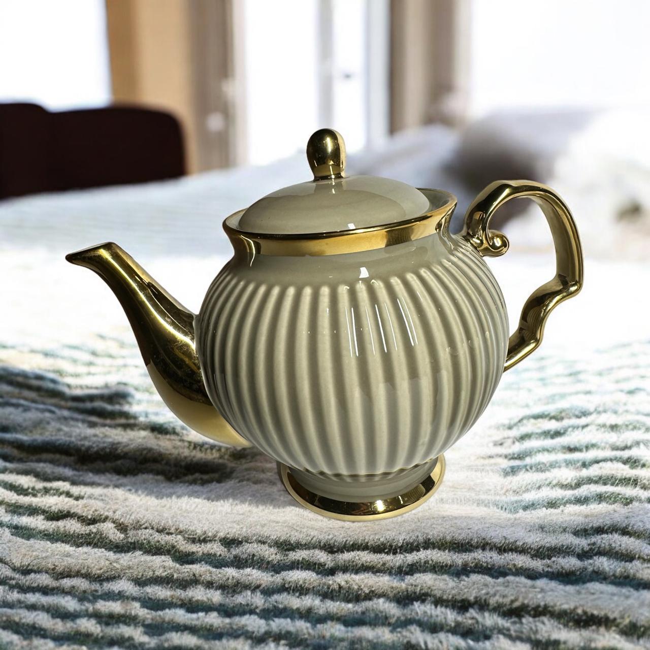 Premium Tea Cup Set with Kettle